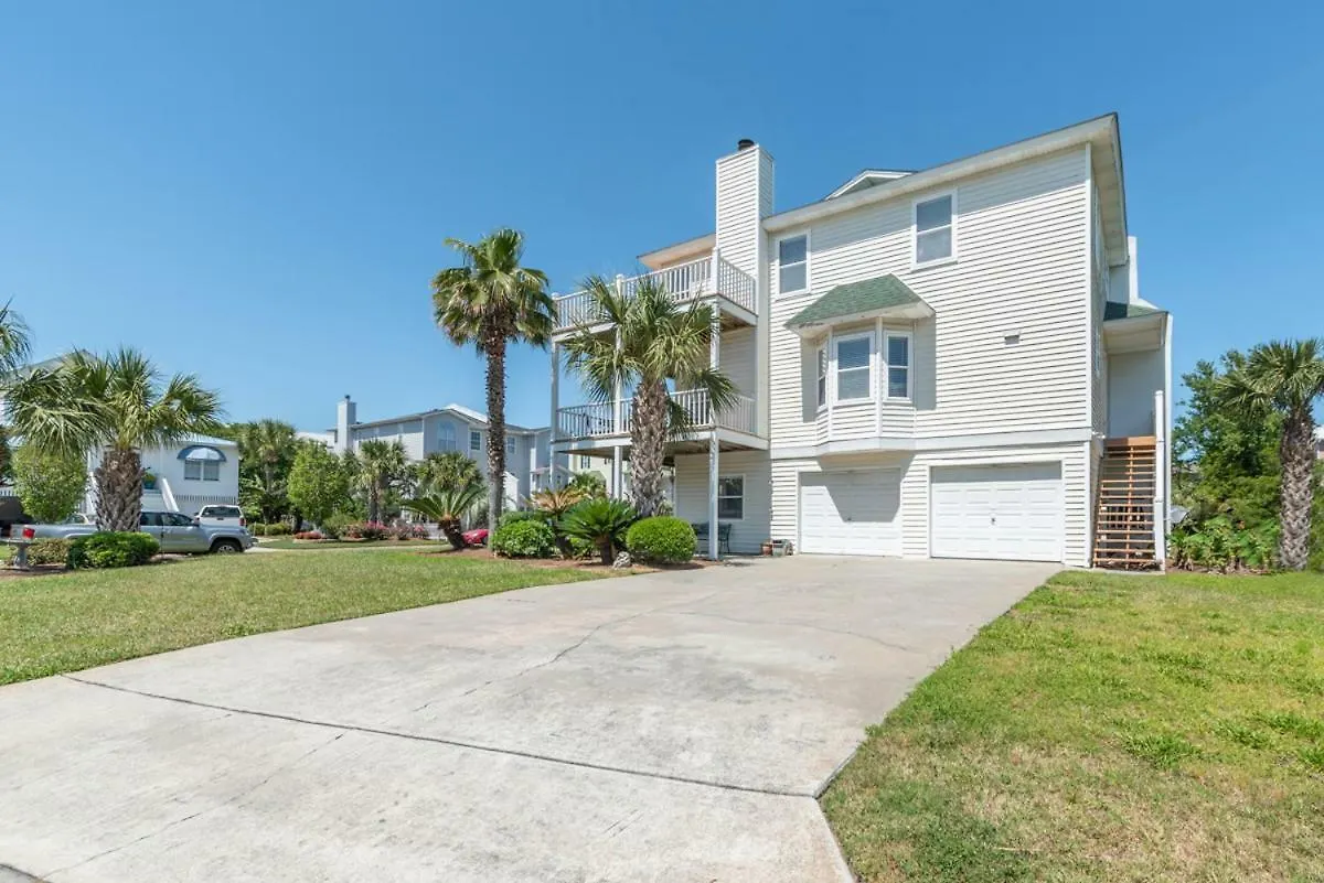 12 Seabreeze Lane *