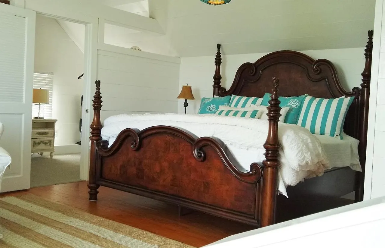 Surf Song 3* Tybee Island